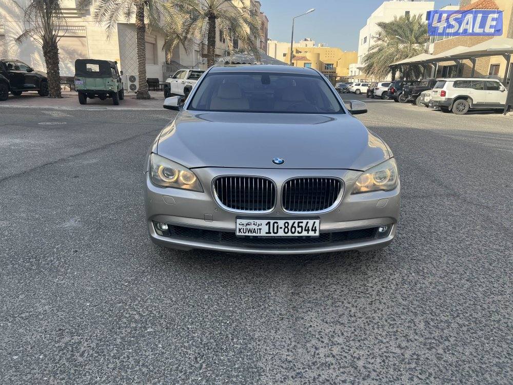 BMW 750Li 20122