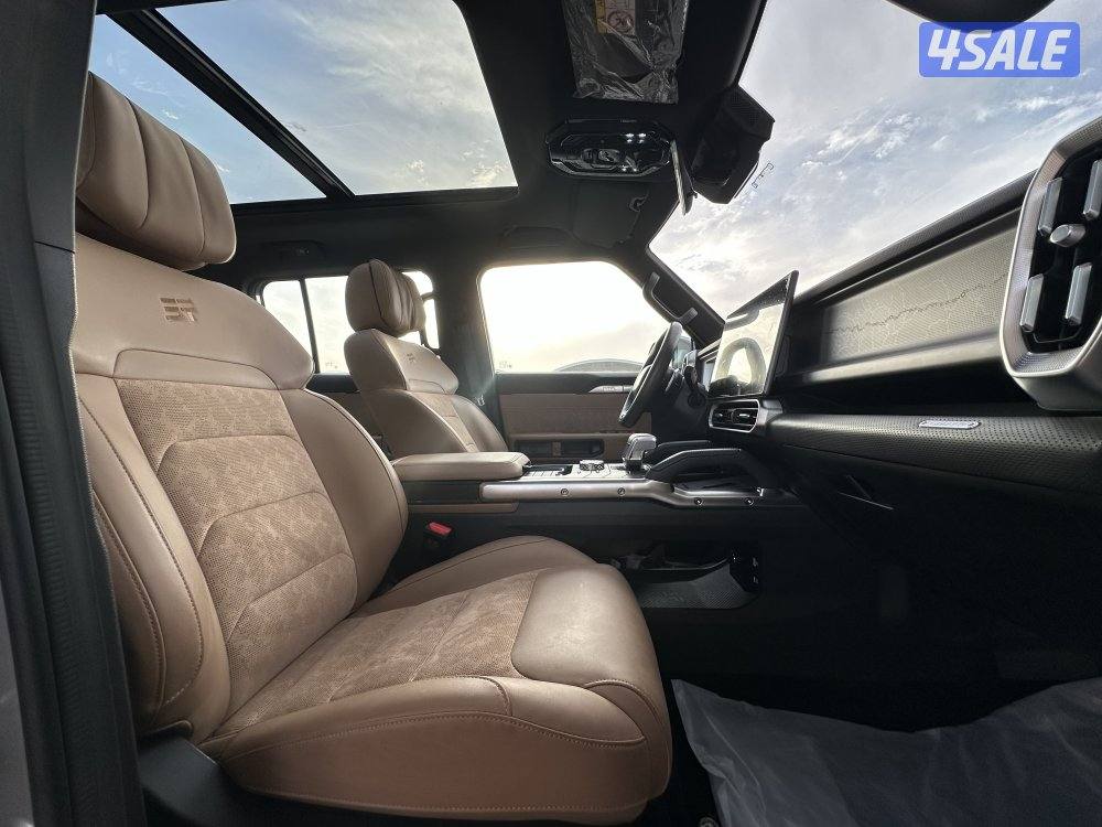 معرض القمة🚩10