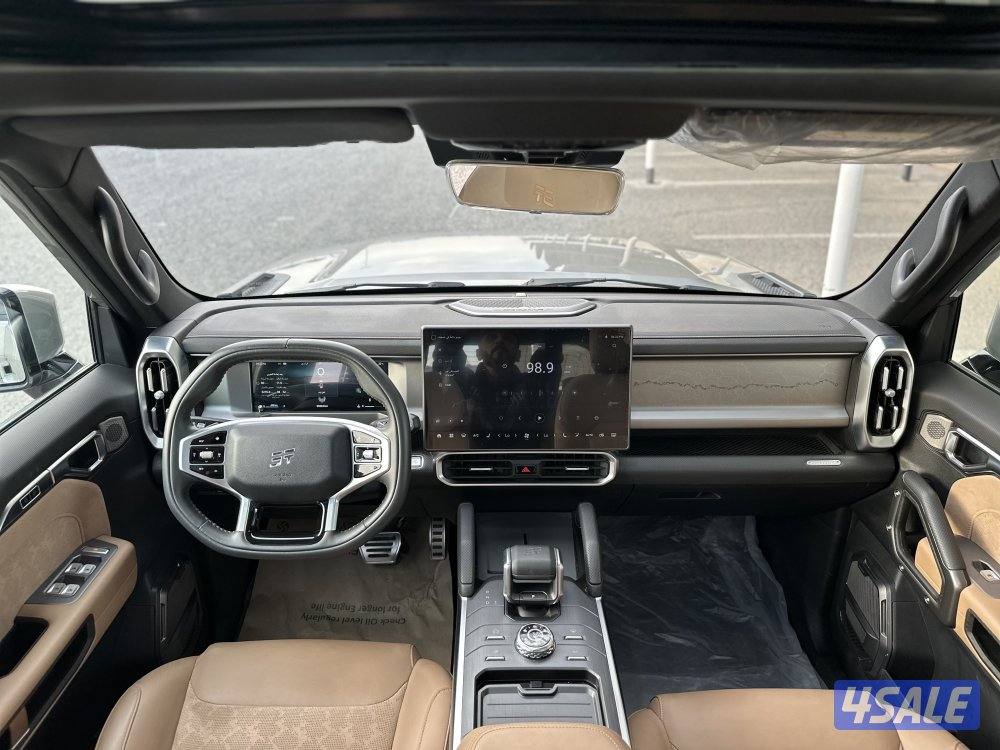 معرض القمة🚩12