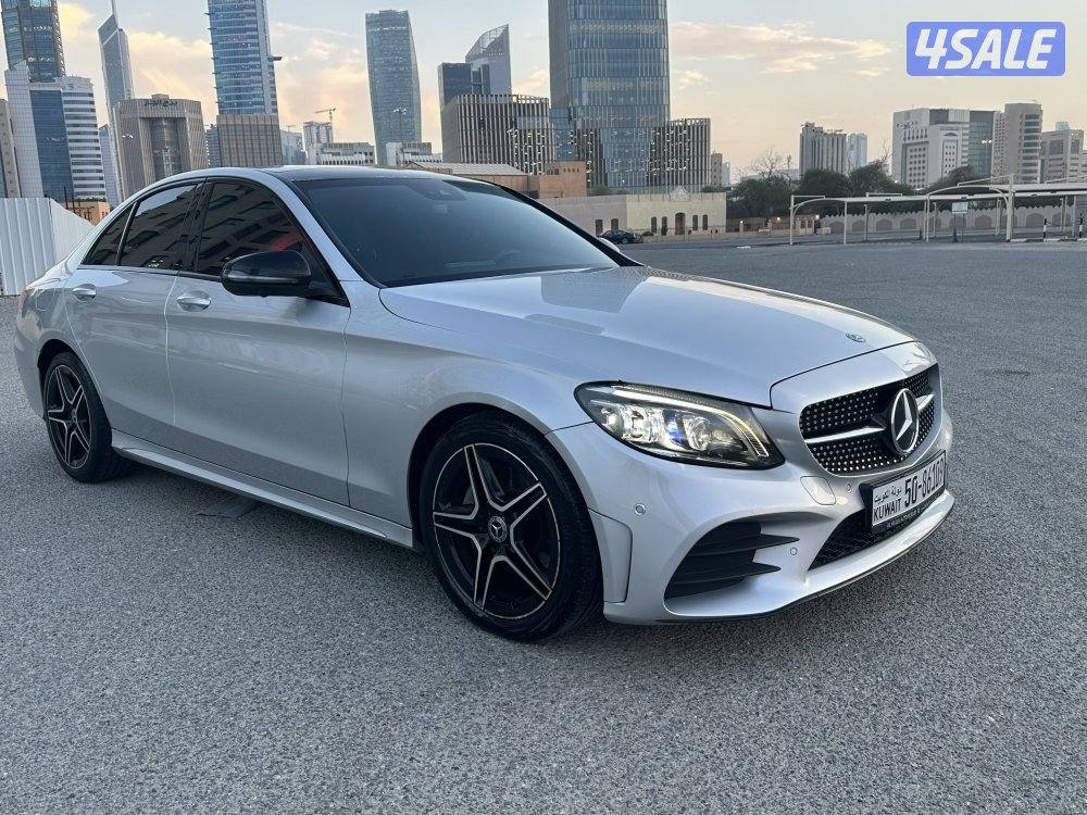 مرسيدس C200-موديل 2020-أعلي فئة بالوكالة-صبغ الوكالة-عداد 64 KM فقط6