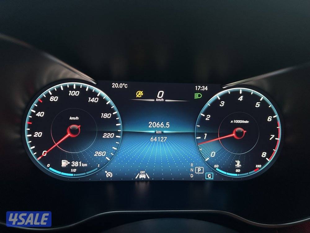 مرسيدس C200-موديل 2020-أعلي فئة بالوكالة-صبغ الوكالة-عداد 64 KM فقط12