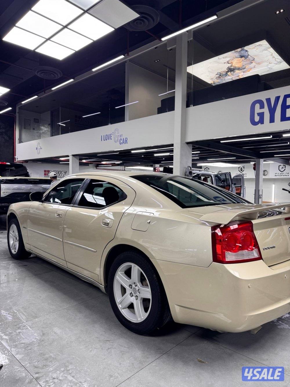 دودج تشارجر 8 سلندر ماشي 144 الف  الفحص مرفق بيعه سريعه0