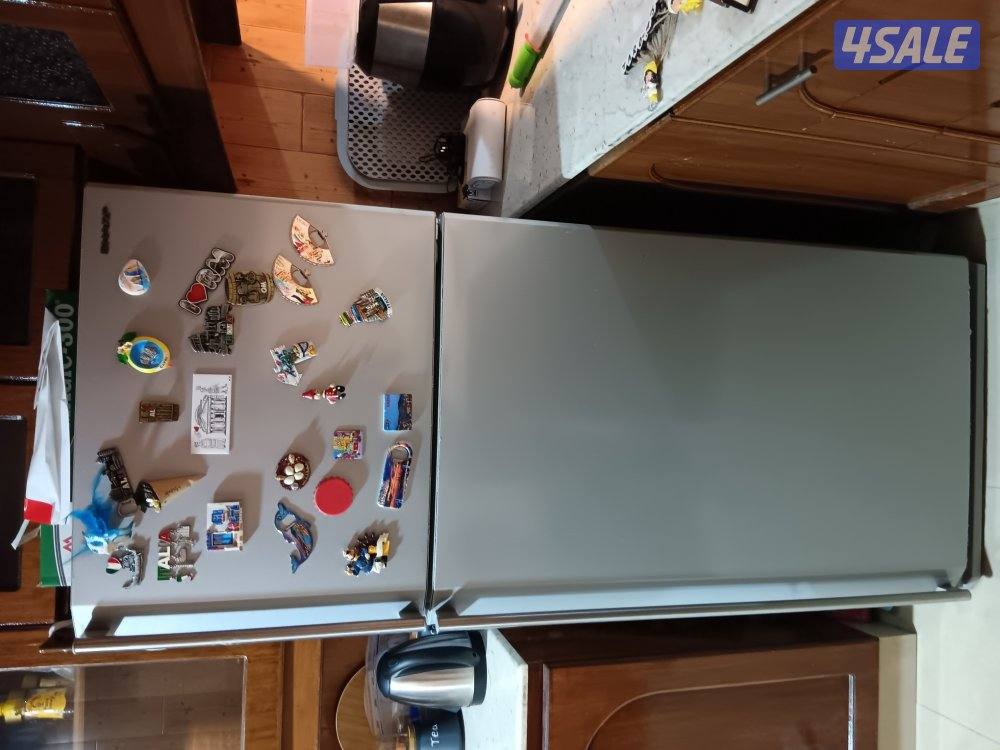 اثاث بحالة ممتازة للبيع بسعر مغري2