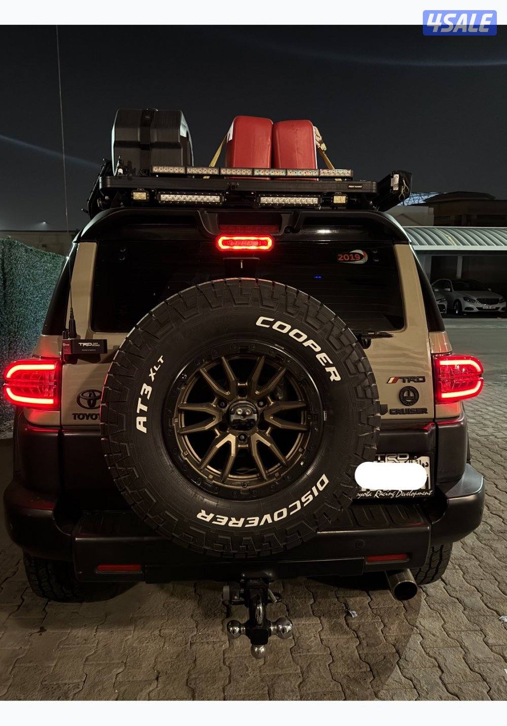 للبيع  Fj cruiser شرط الفحص قير مكينه شاصي مجهز بالكامل3