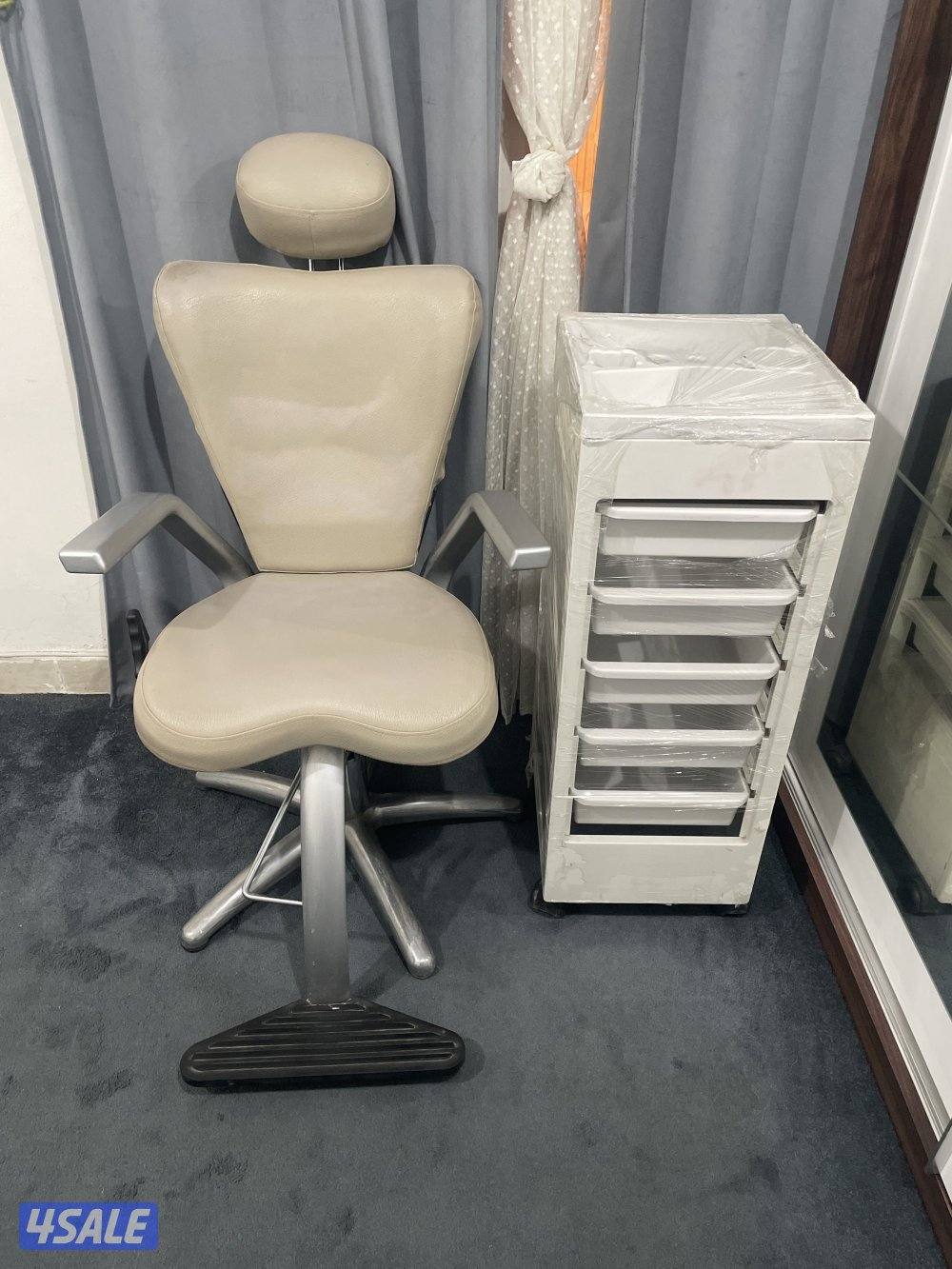 بيع كرسى صالون سيدات مع طاوله0