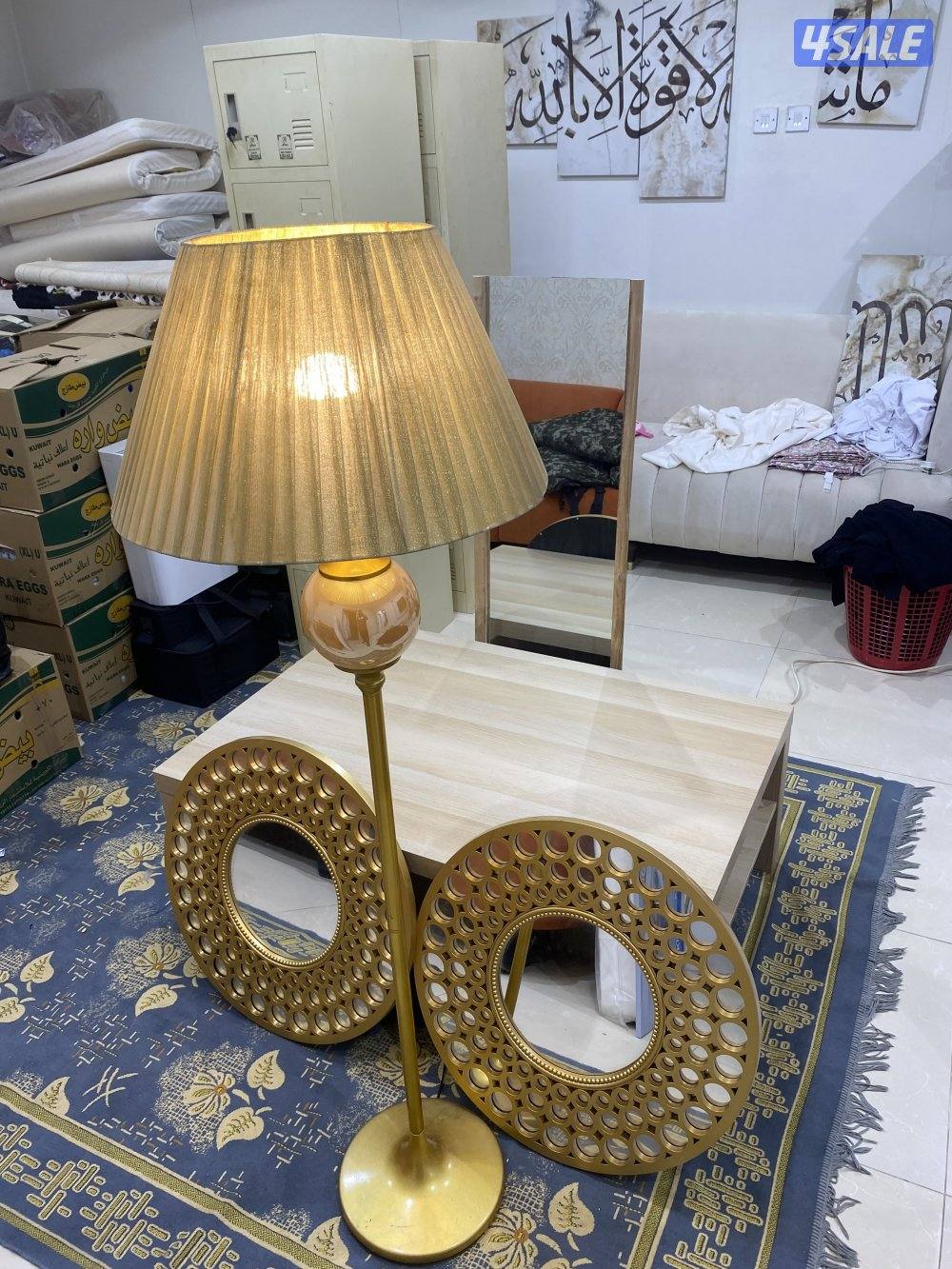 للبيع طاولة مع منظره وابجوره0