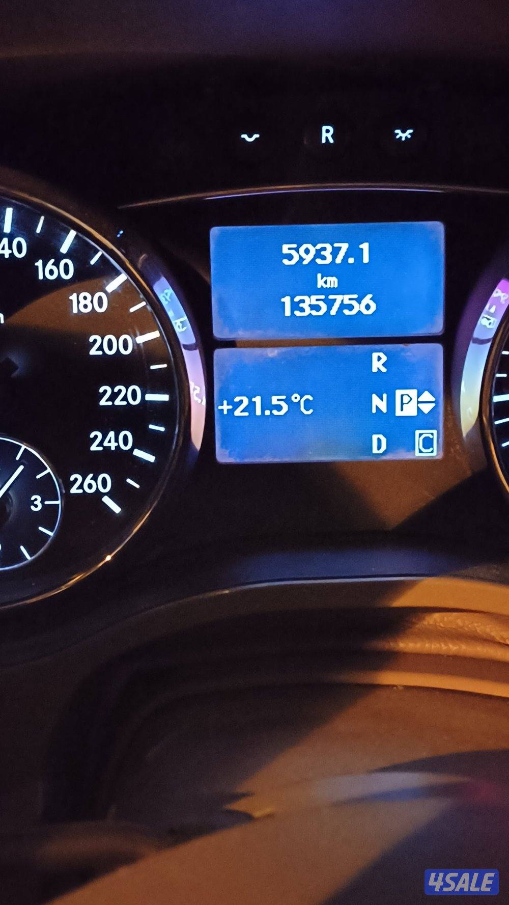 مرسيدس R عائليه7