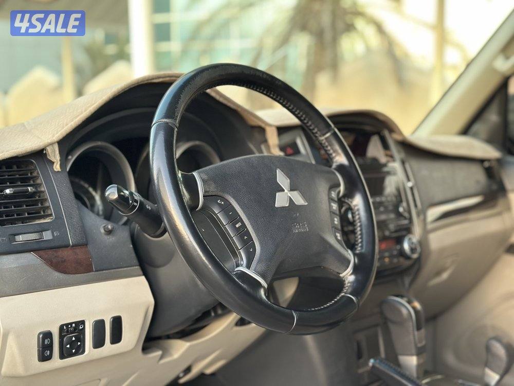 معرض القمة🚩8