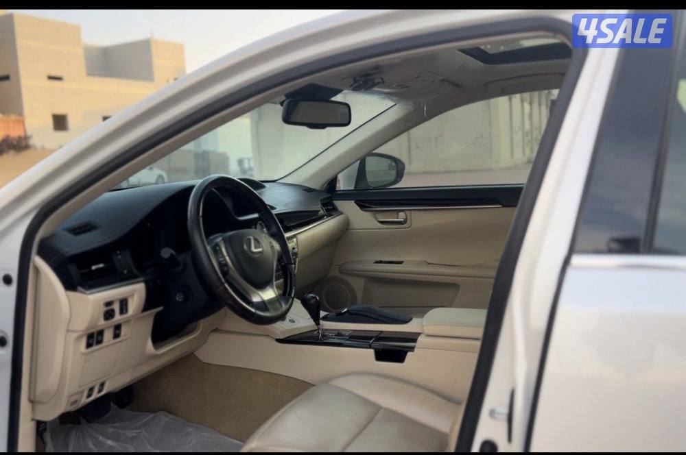 للبيع لكزز ES 350 موديل 20142