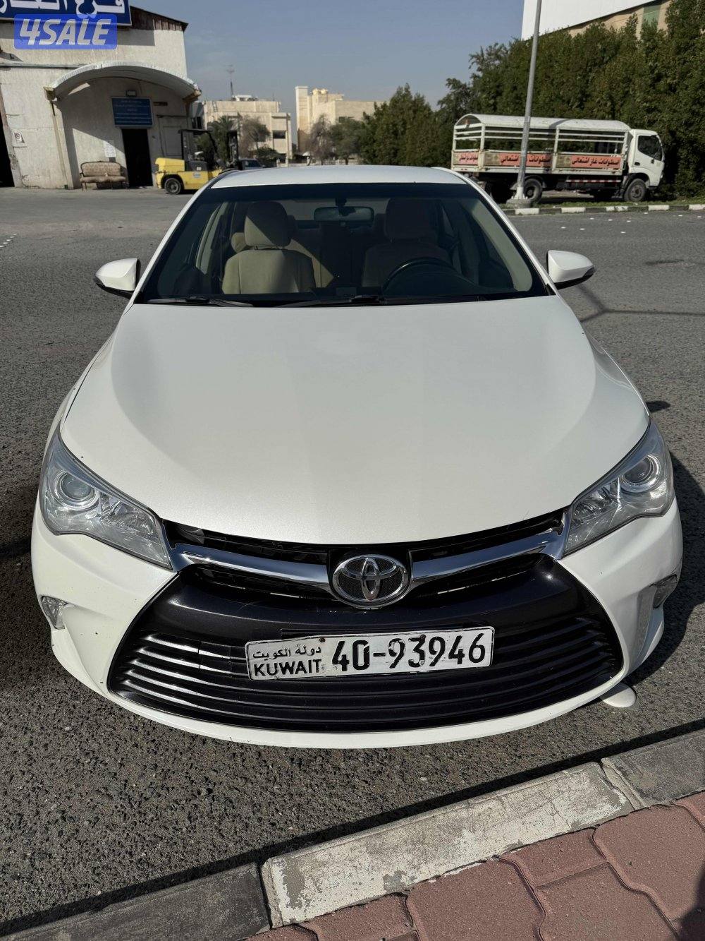 للبيع كامري GL موديل ٢٠١٧ المالك الاول استخدام سيده2