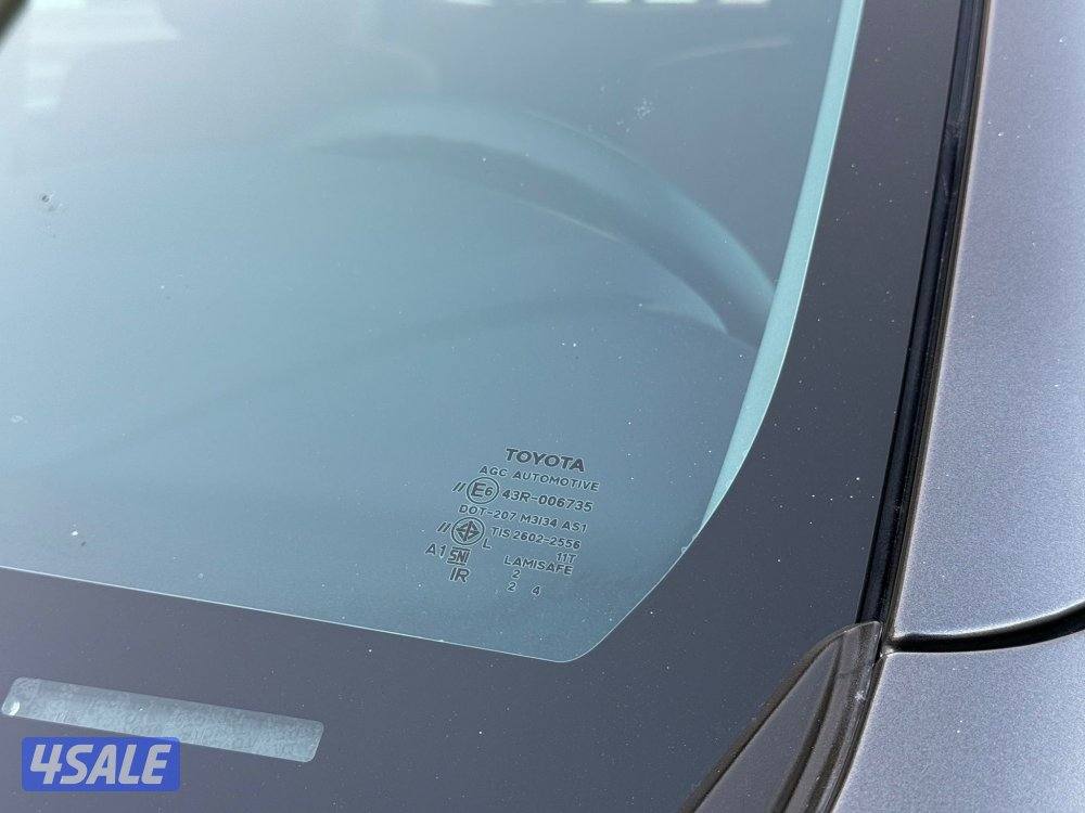 هايلكس تماتيك الدرجه الاوله صبغ وكاله موديل 2022 ماشي 110 الف3