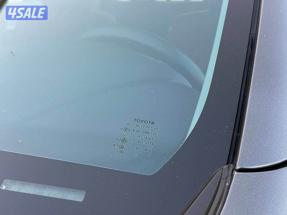 هايلكس تماتيك الدرجه الاوله صبغ وكاله موديل 2022 ماشي 110 الف12