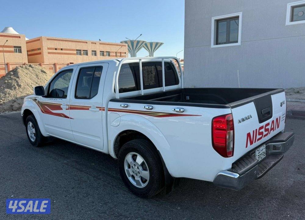 وانيت نافارو 2015 جير عادي صبغ وكاله ماعدا قطعه6