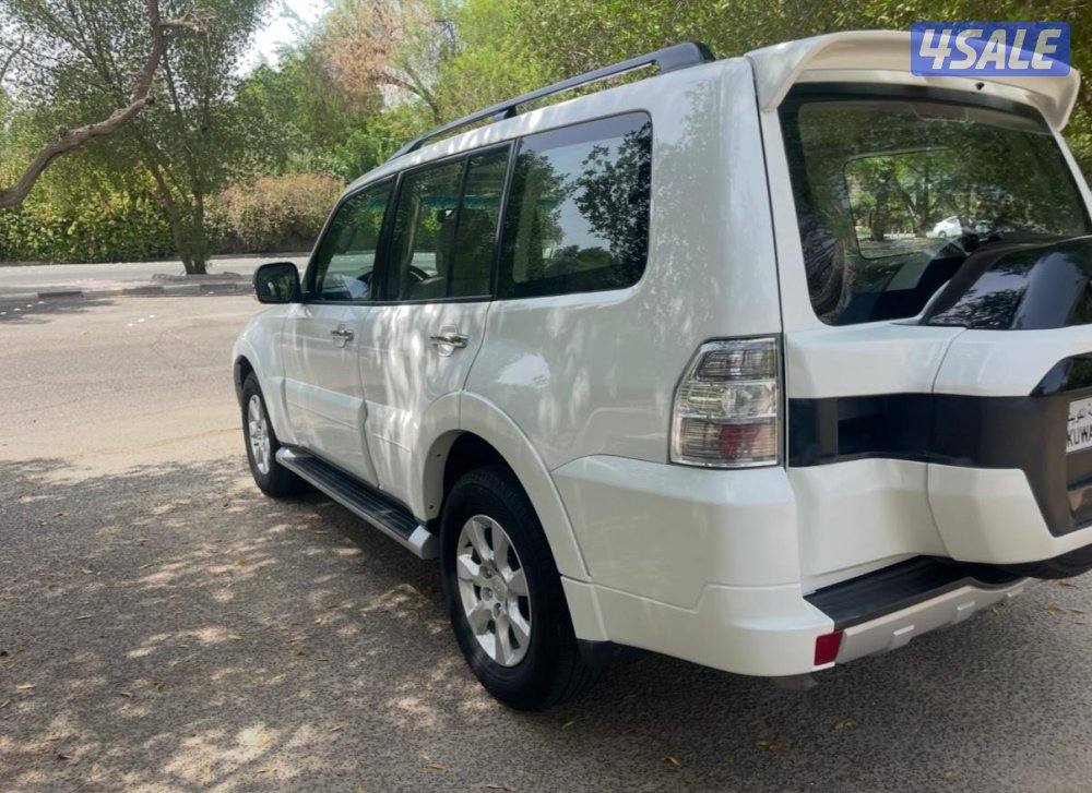 باجيرو 2020 صبغ وكاله ماشي 90 الف3