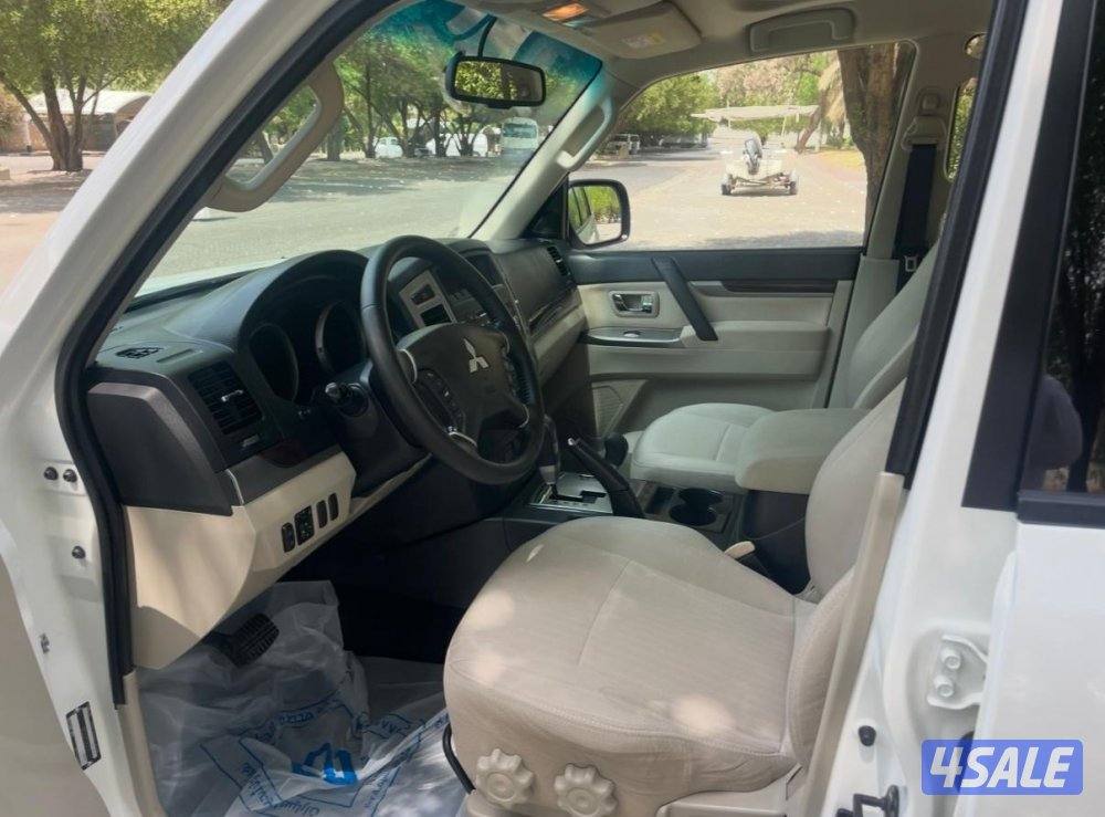 باجيرو 2020 صبغ وكاله ماشي 90 الف5