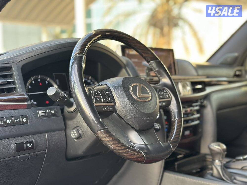 معرض القمة🚩8