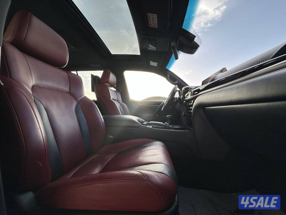 معرض القمة🚩10