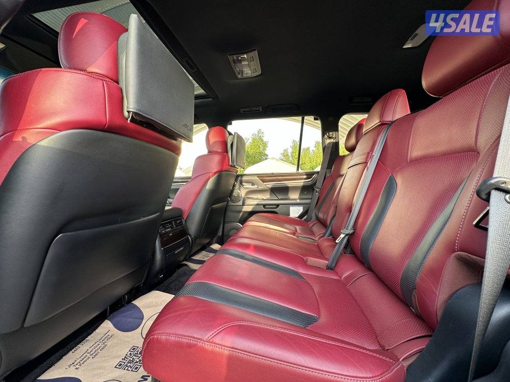 معرض القمة🚩11