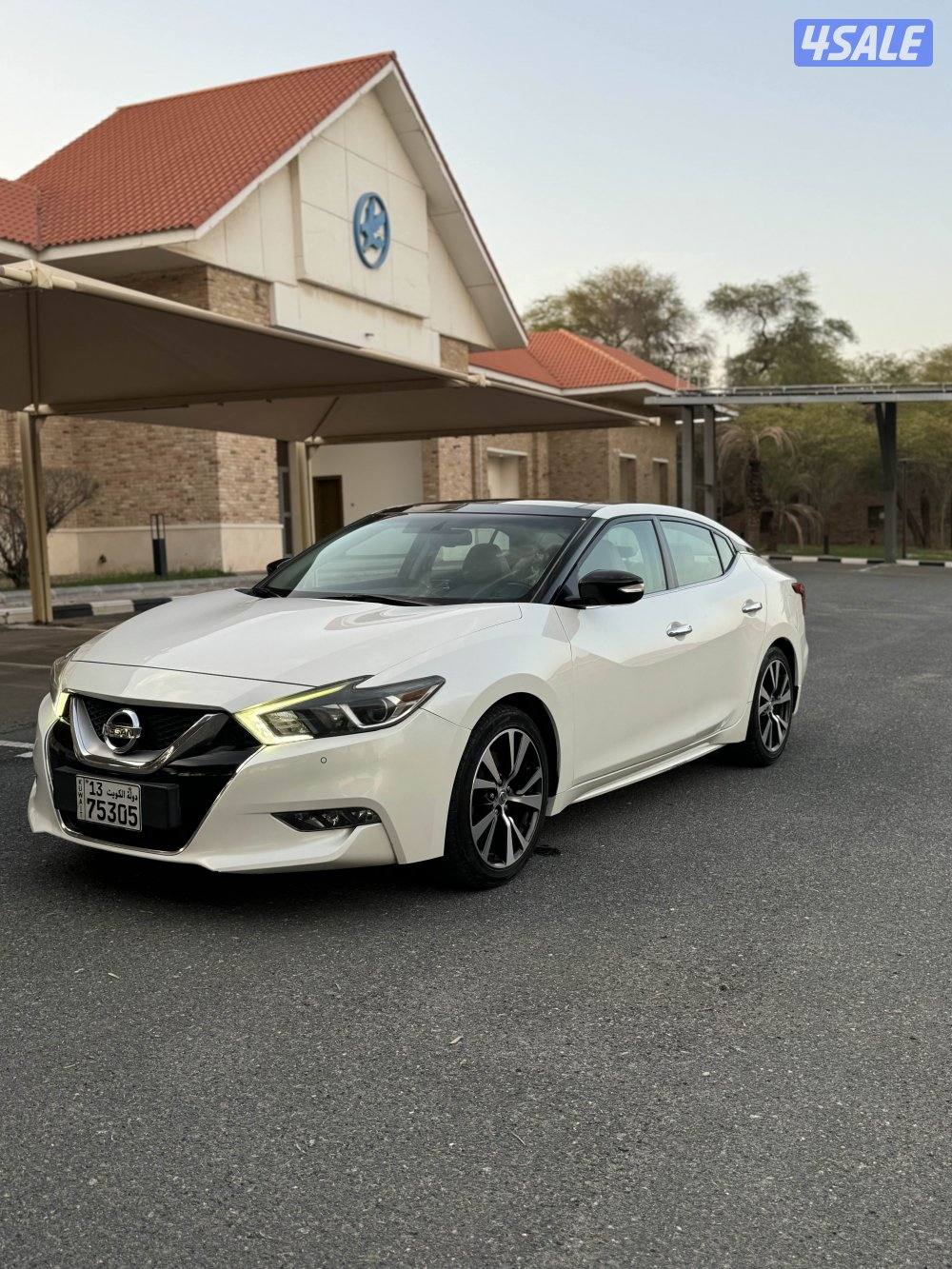 للبيع مكسيما موديل 2016 V60