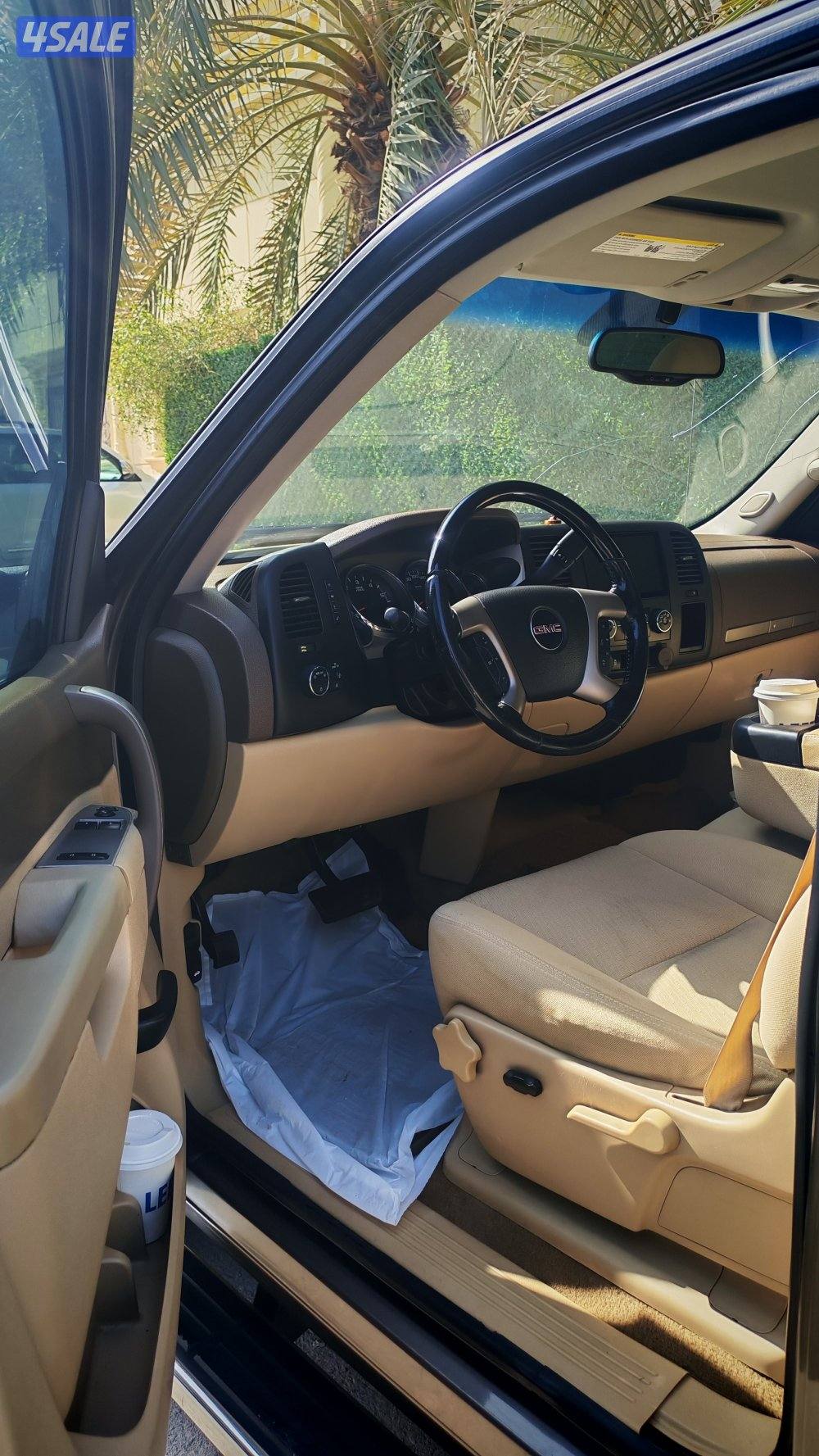 للبيع وانيت جمس عداد200الف دبل جير موديل 2013المكينه الكبيره4