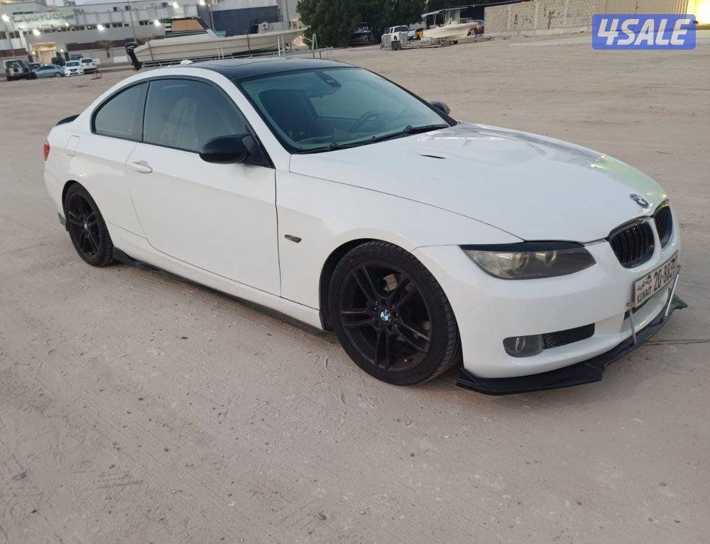 للبيع بي ام دبليو كوبيه لون ابيض 6 سلندر 328i موديل 20081
