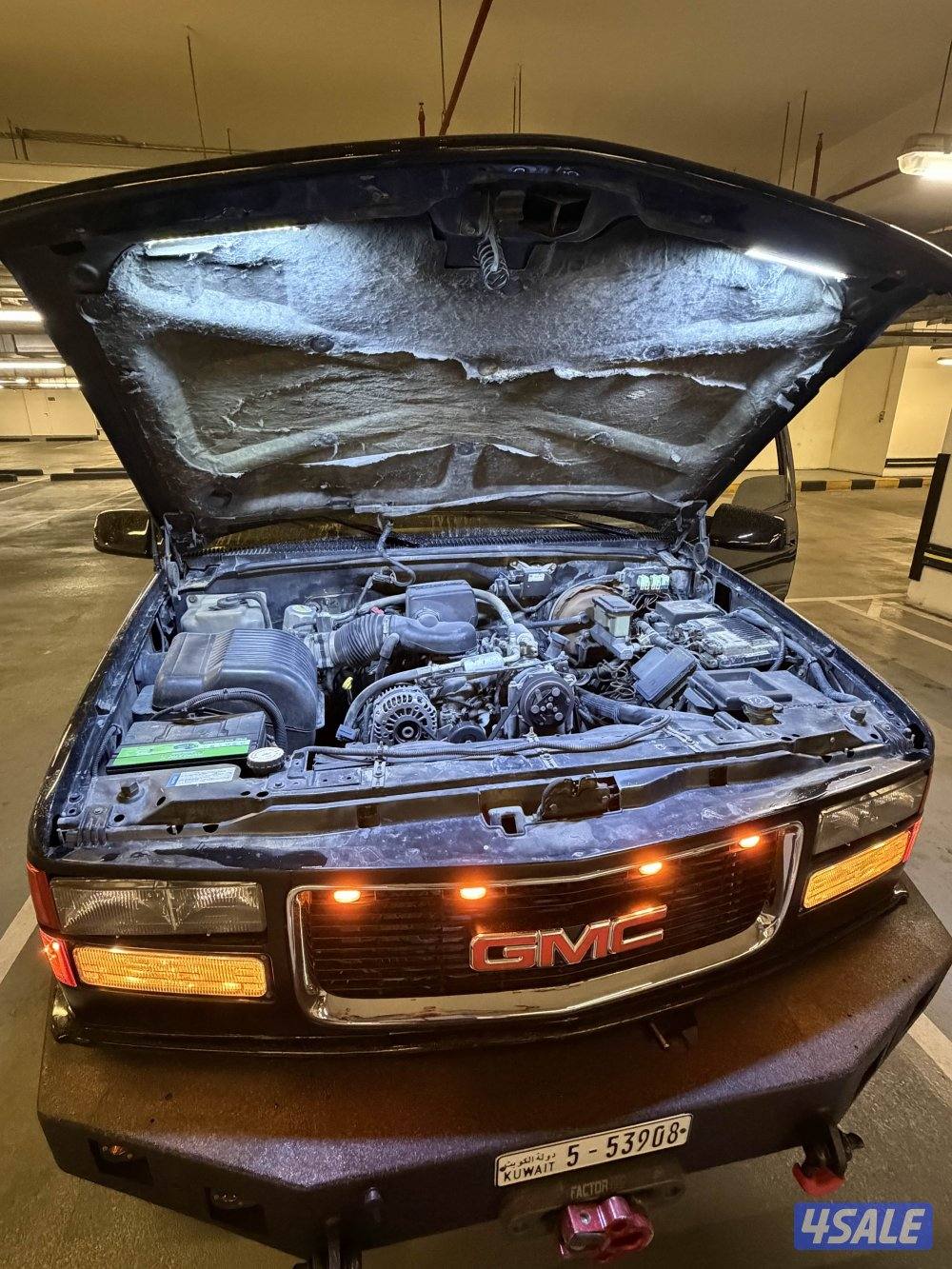 GMC يوكن باب واحد5