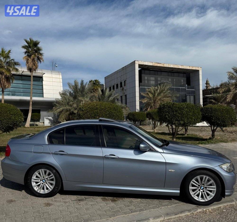 للبيع / BMW 323 شرط الفحص بالكامل3