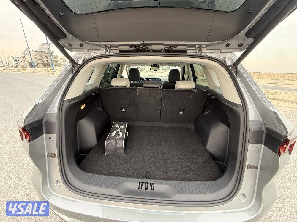 فورد تيريتوري ٢٠٢٤ تيتانيوم7