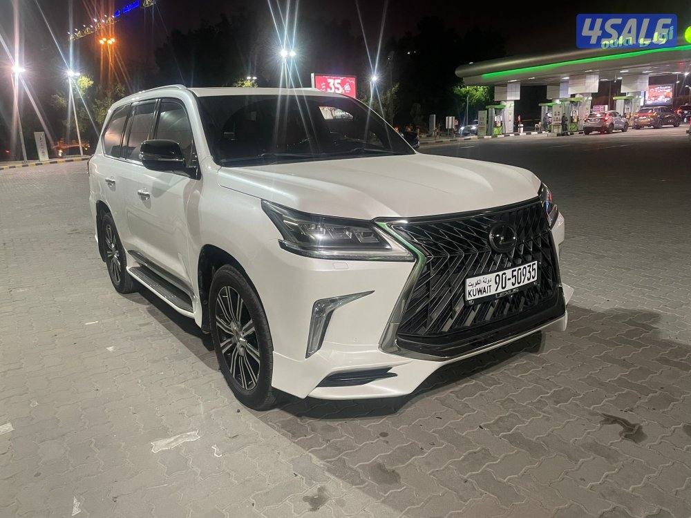 لكزس 570 LX 2018 لون    صدفي درجة.   اولى.8 سلندر.0