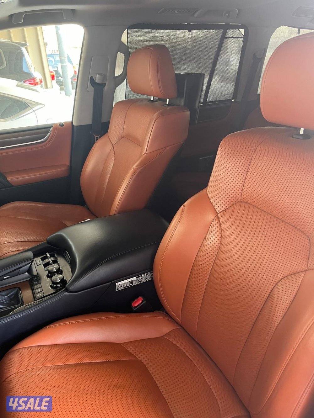 جيب لكزس سبورت6