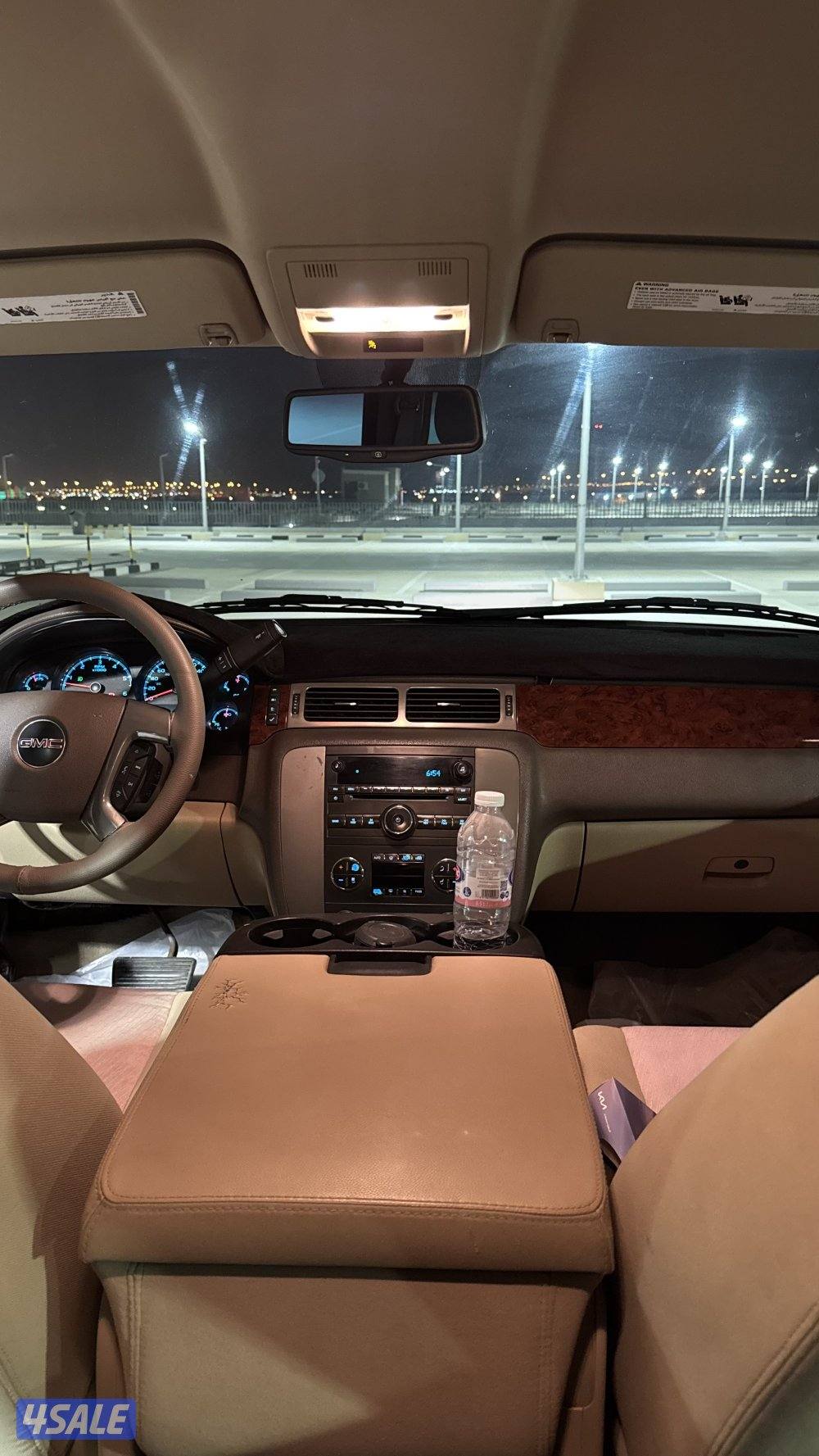 جي ام سي يوكن XL (سوبربان) ٢٠٠٩ نظيف جداً12