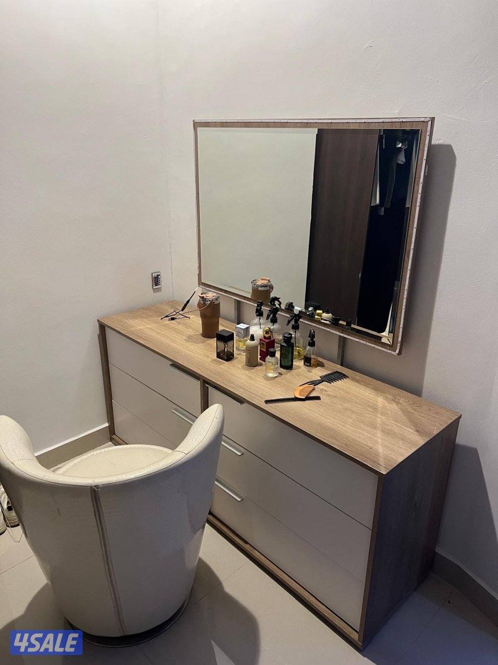 للبيع شقه خلو6