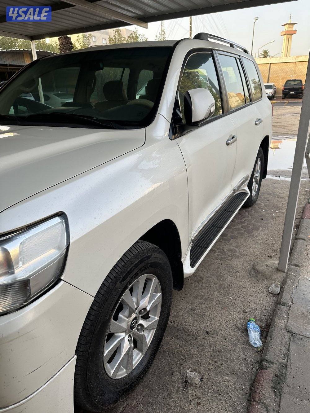 للبيع لاندكروزر ٢٠١٨2