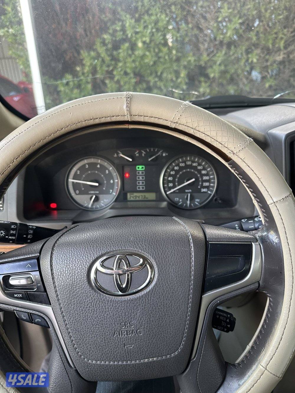 للبيع لاندكروزر ٢٠١٨5