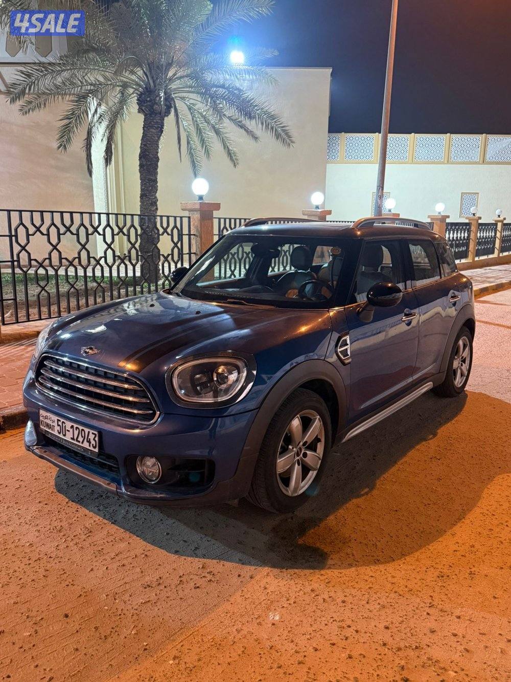 للبيع ميني كوبر كنتري مان موديل ٢٠١٧ شرط الفحص قير مكينه شاصي بدي0