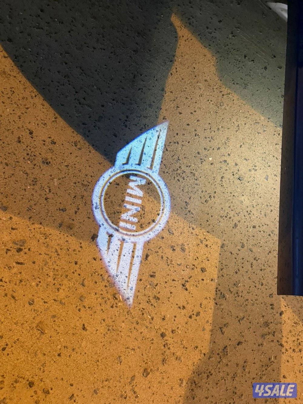 للبيع ميني كوبر كنتري مان موديل ٢٠١٧ شرط الفحص قير مكينه شاصي بدي8