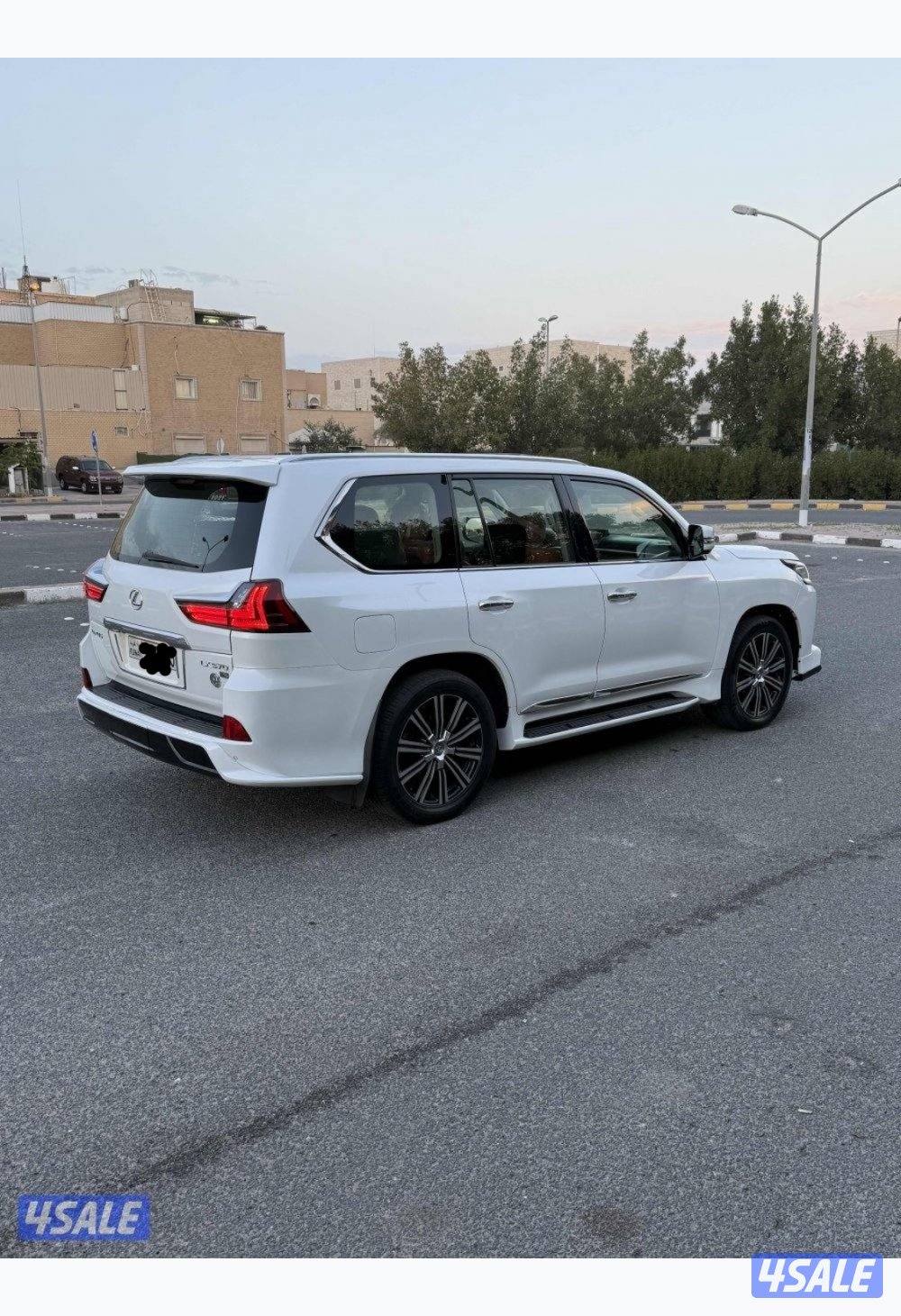 لكزس 2016 الساير الدرجه الأولي4