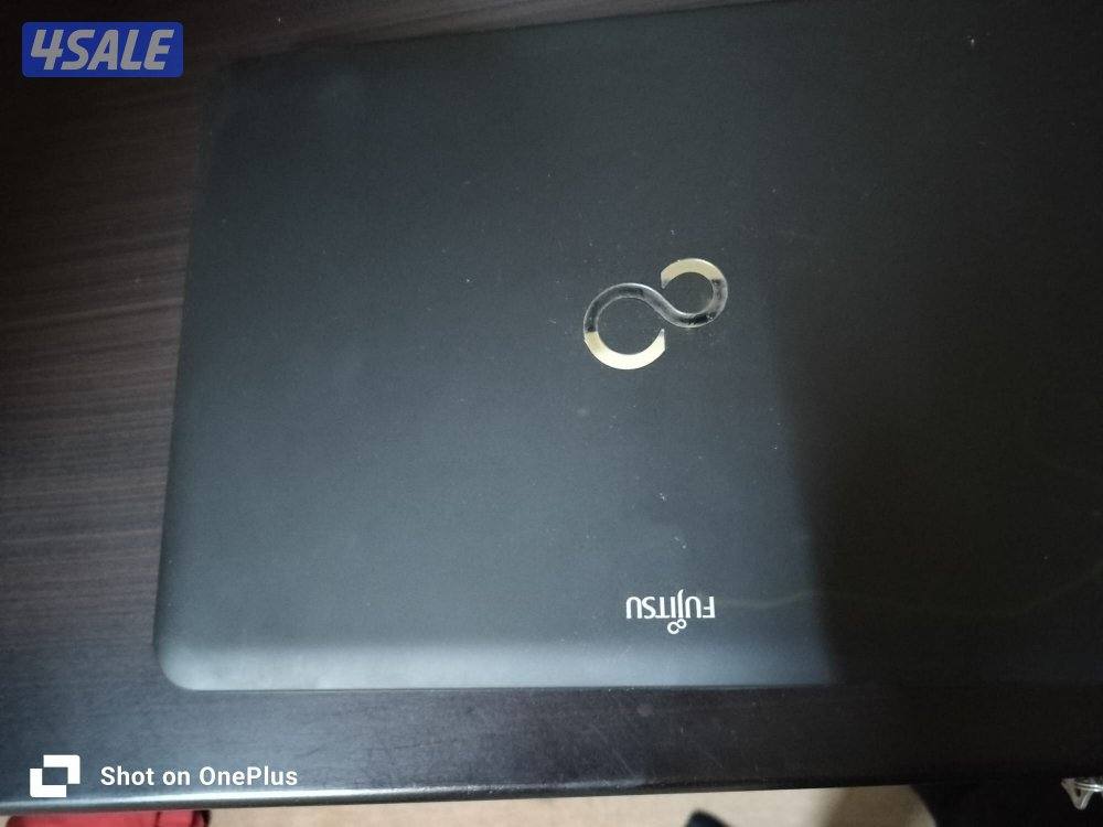 لابتوب مستعملFujitsu بدون بطارية0