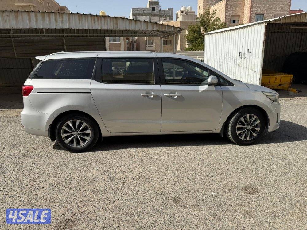 كيا كرنفال ٢٠١٦ ماشي ١٨٨ شرط الفحص5