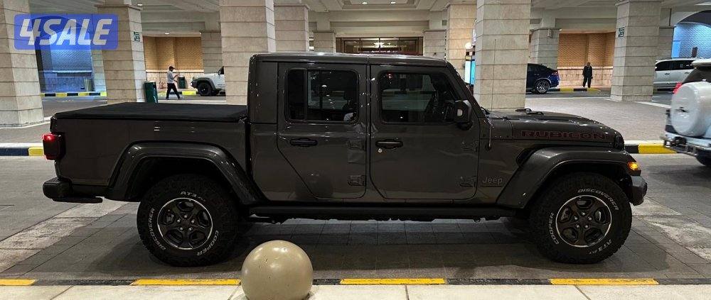 قلادييتر ريبوكون 20213