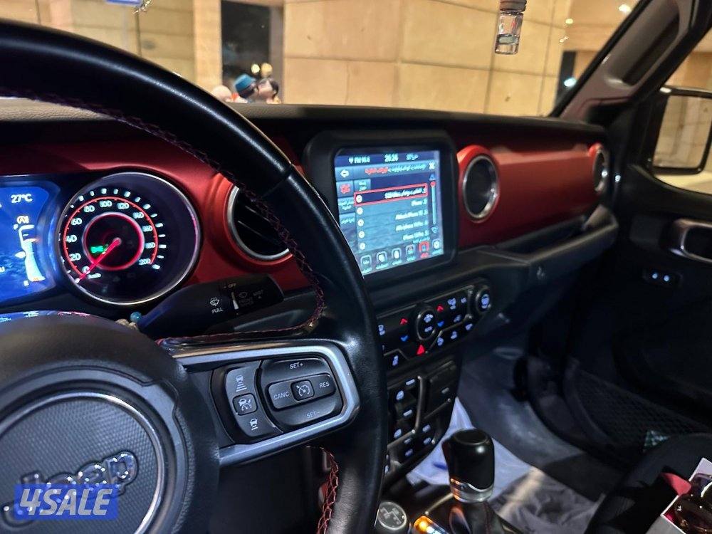 قلادييتر ريبوكون 202110