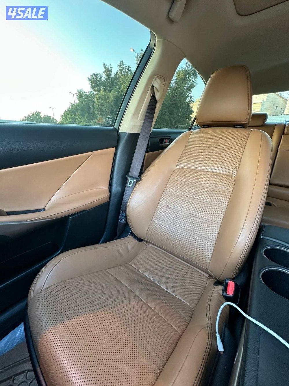 للبيع لكزس is350 فل كامل شرط الفحص قير ومكينة وشاصي وبدي11