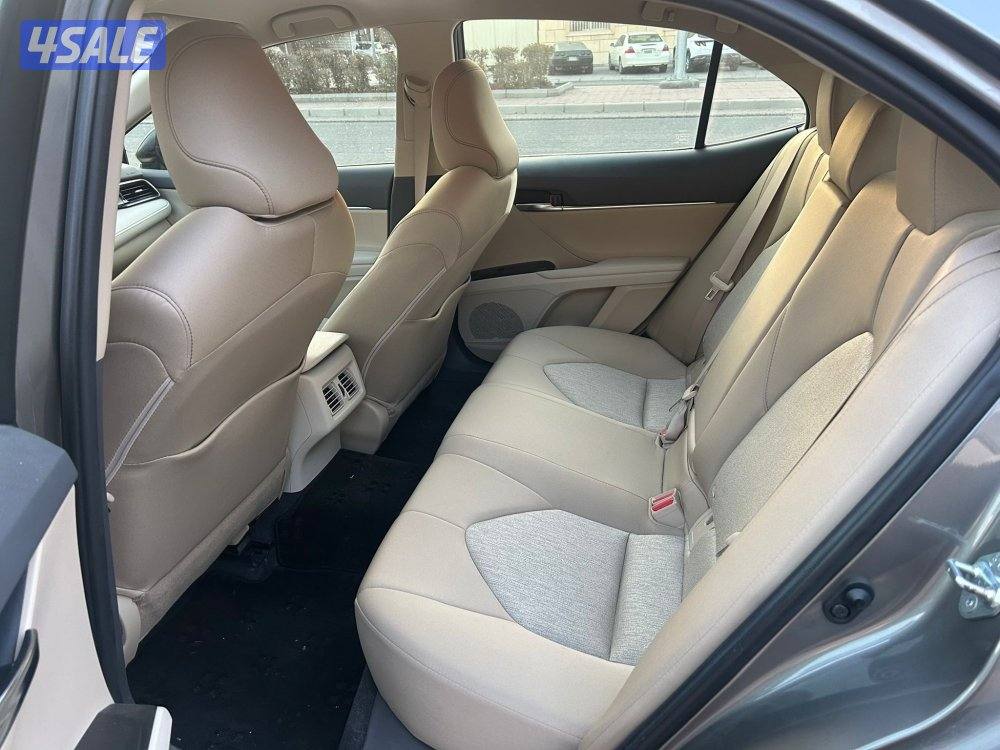 كامري ٢٠٢٤ بحالة الوكاله ماشي ٤٣ الف5