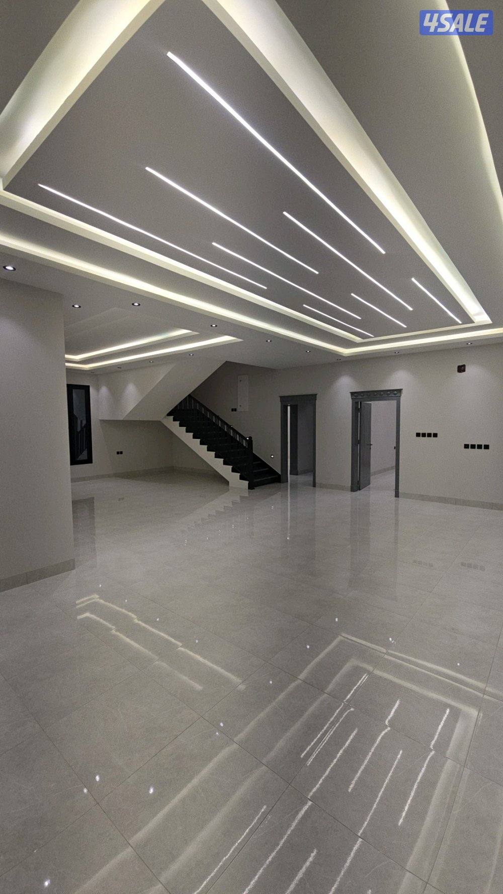 فيلا جديدة بالخفجي حي العزيزيه تشطيب ديلوكس2