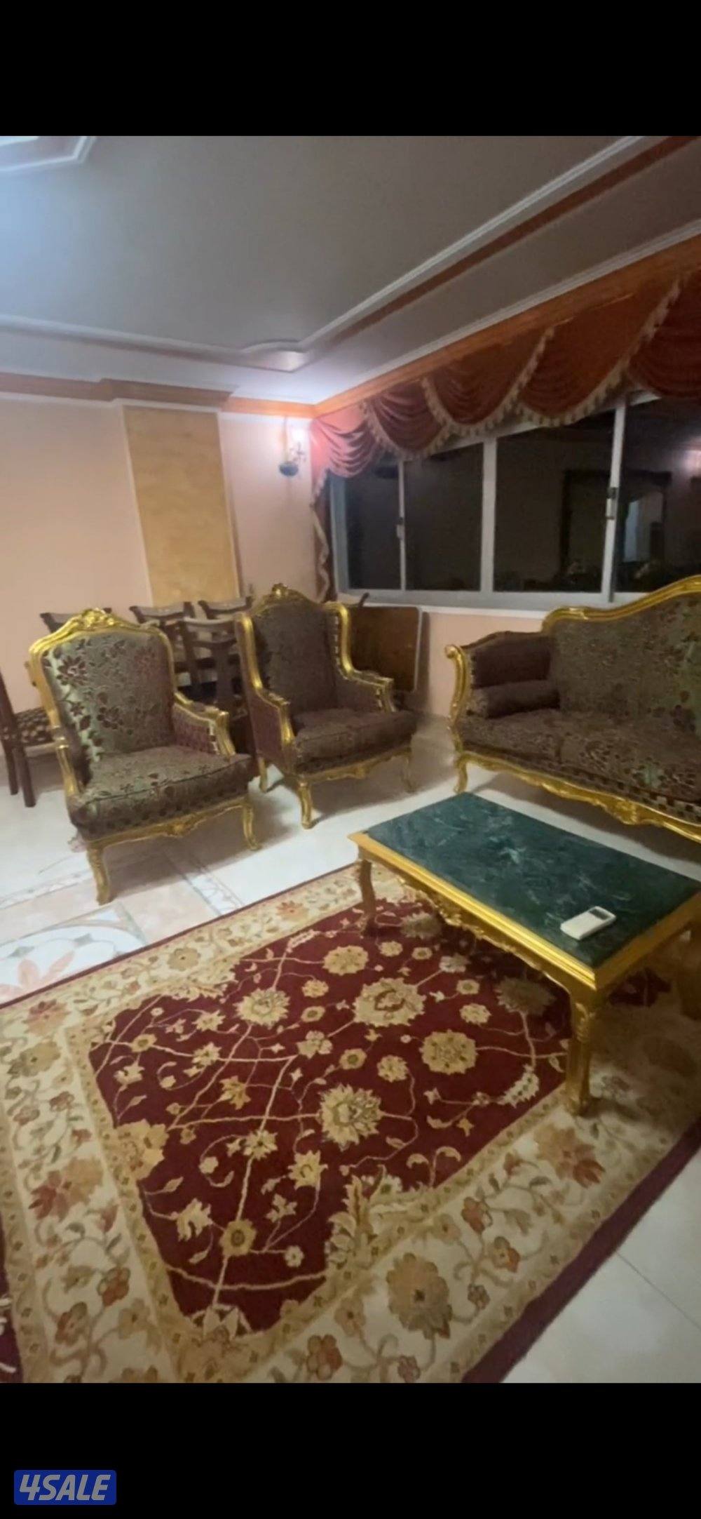 للبيع شقه بالقاهرة0