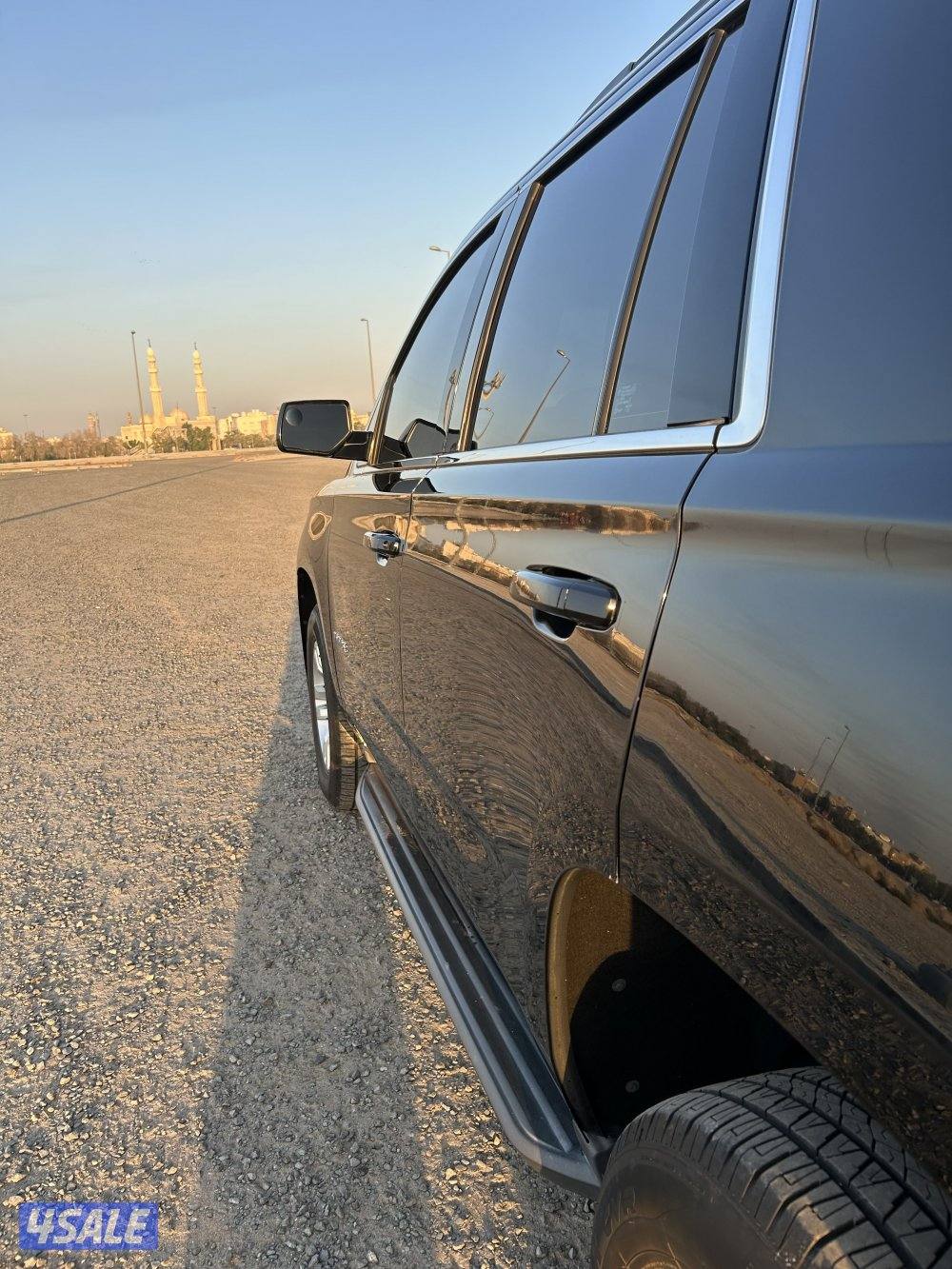 *للبيع تاهو دبل قير موديل 20174