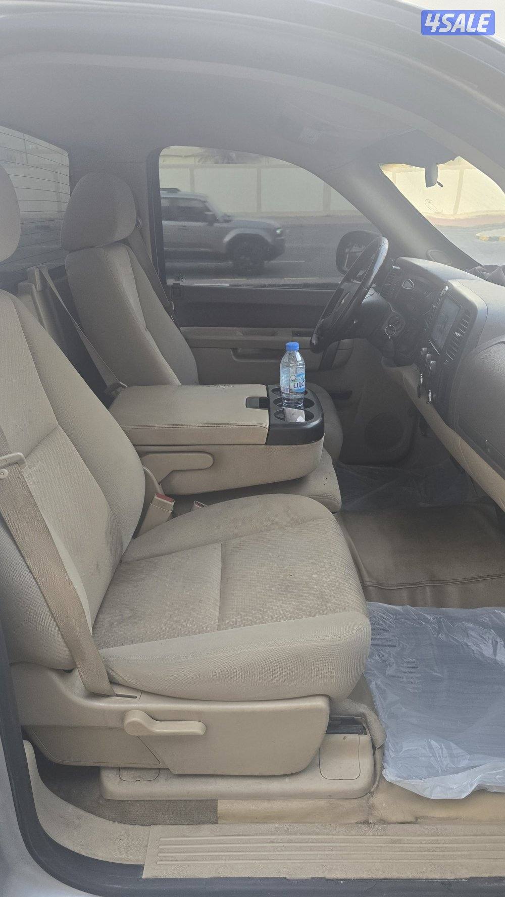 للبيع سلفرادو Z713