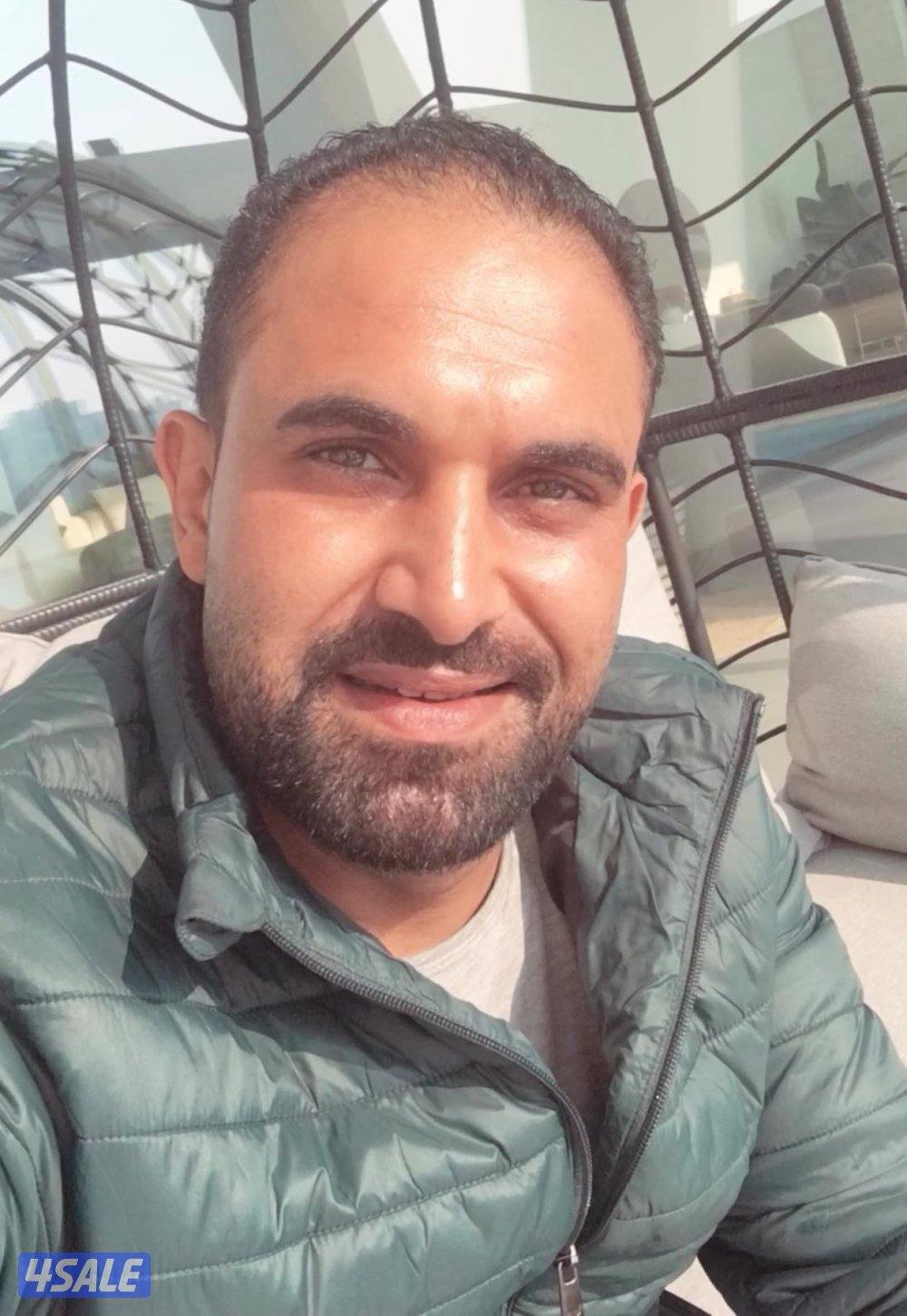 مصري باحث عن عمل ومعرفة بالمناطق ولدي سيارةولدي خبرة جيدة بالكمبيوتر0