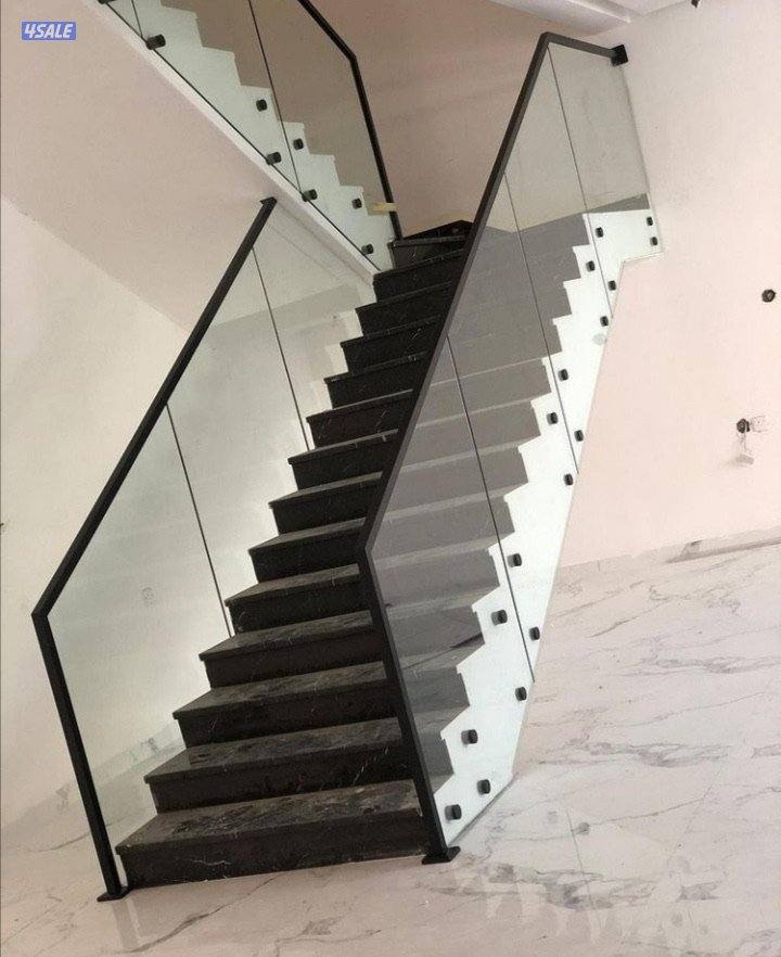 فني زجاج ومرايا ودربزين تركيب جميع أنواع زجاج سكريت1