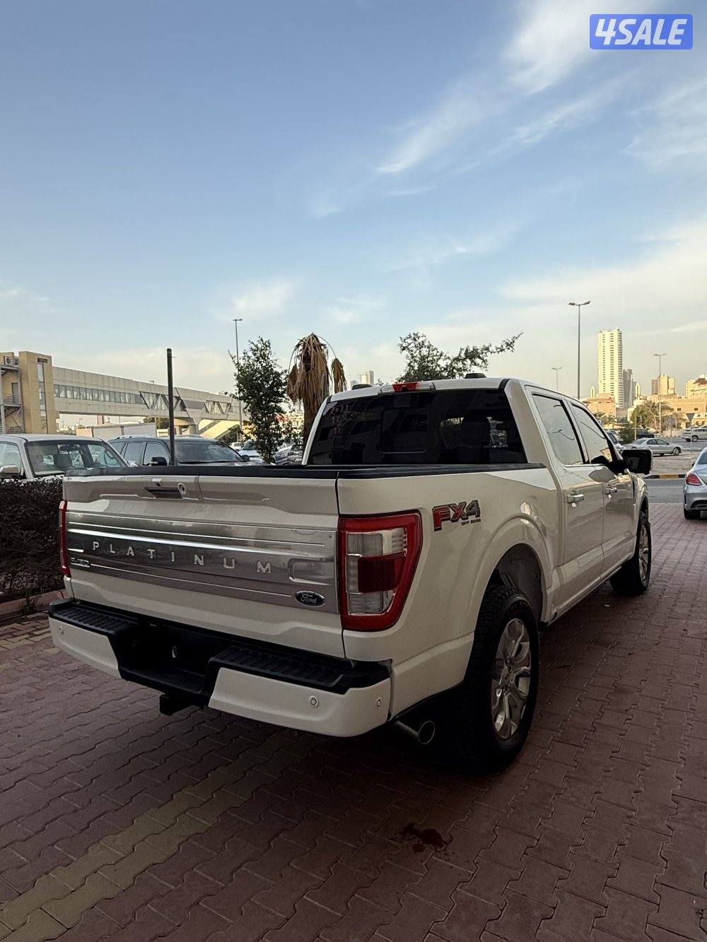 للبيع وانيت فورد بلاتنيوم 20214